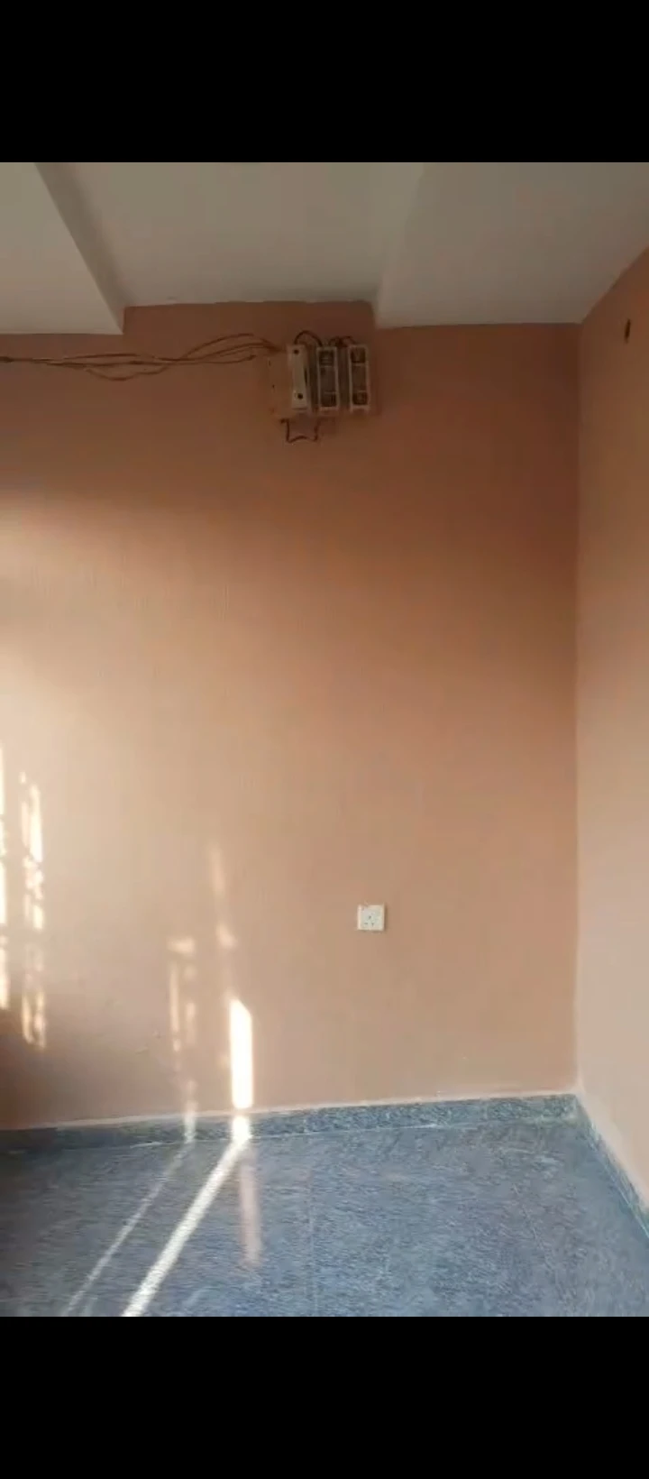 4 Bedroom Flat for Rent in Ogunwemnyi/airport road, Edo - Image 1