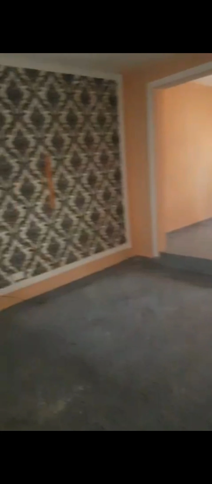 4 Bedroom Flat for Rent in Ogunwemnyi/airport road, Edo - Image 4
