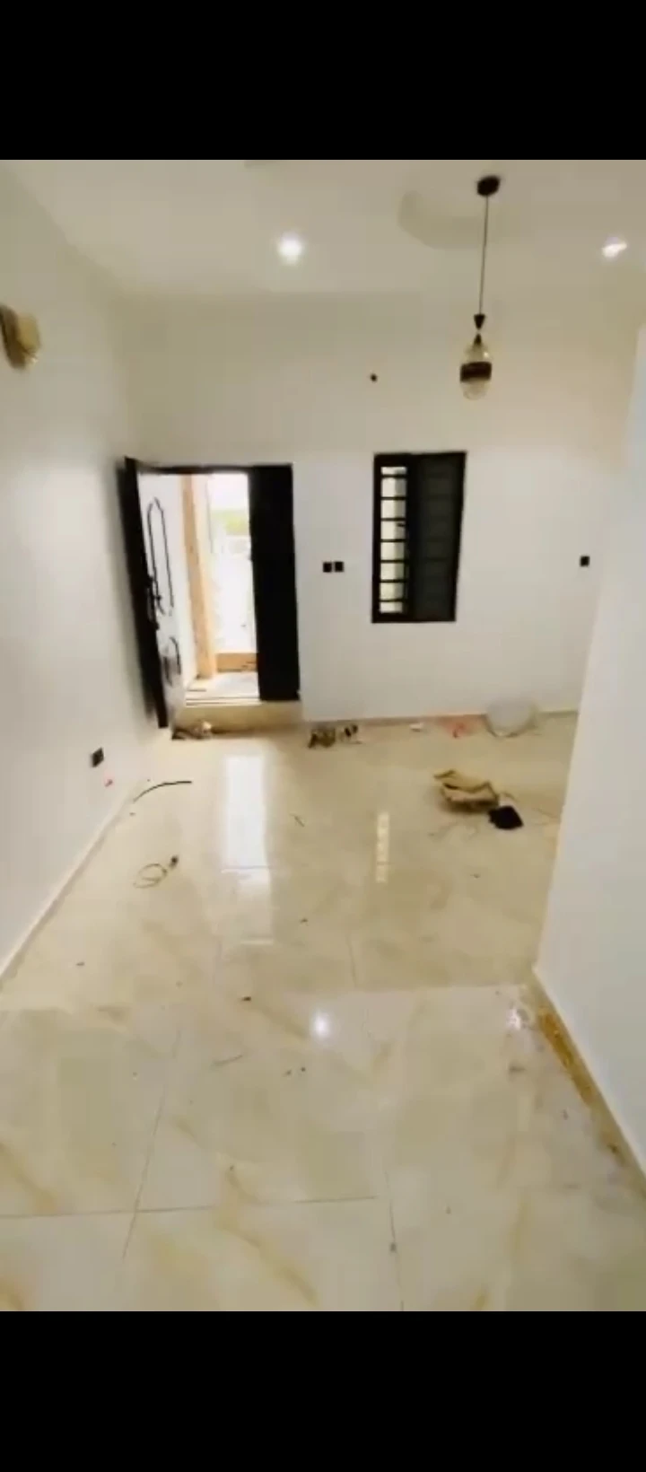 2 Bedroom Flat for Rent in Sapele road, Edo - Image 1