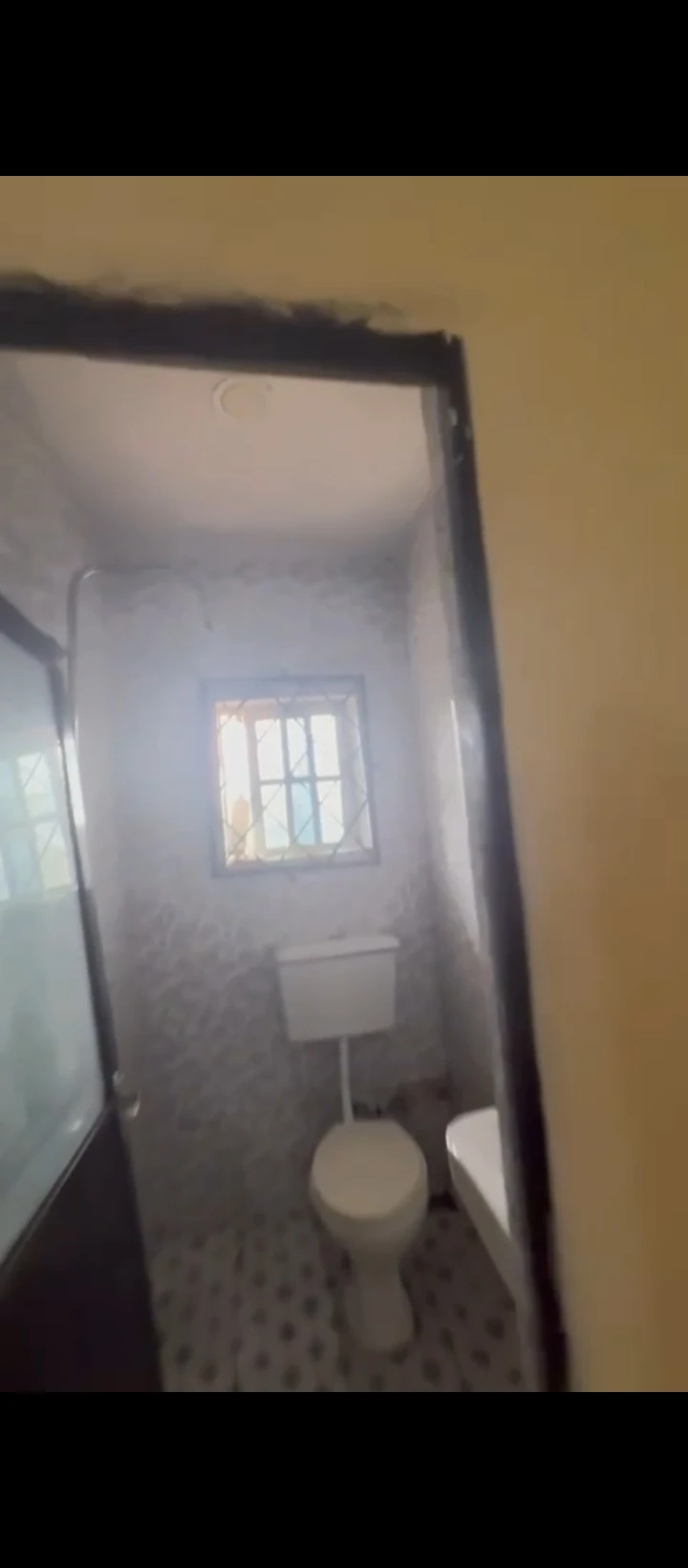 1 Bedroom Flat for Rent in Isihor, Edo - Image 5