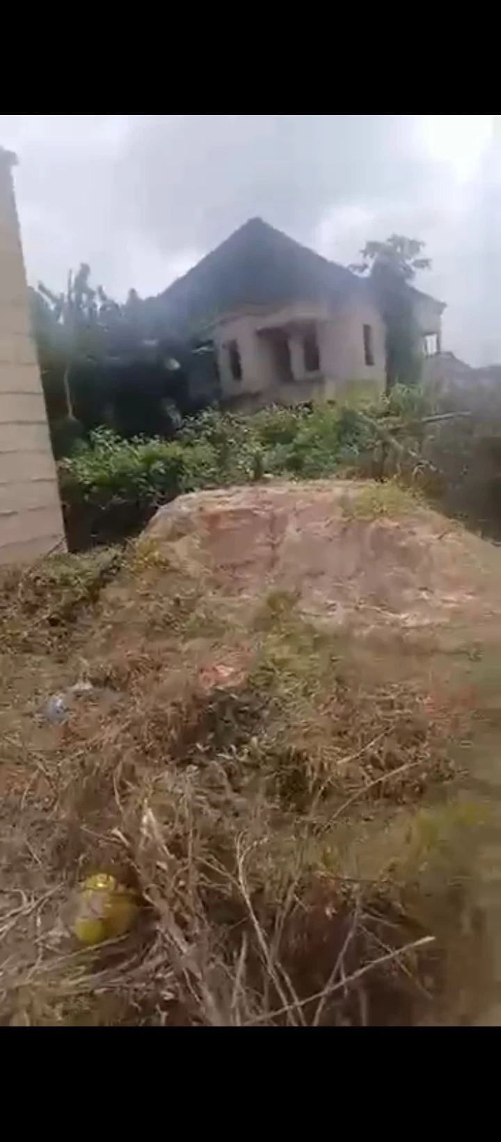 Bungalow for Sale in Okhoromi airport road, Edo - Image 4