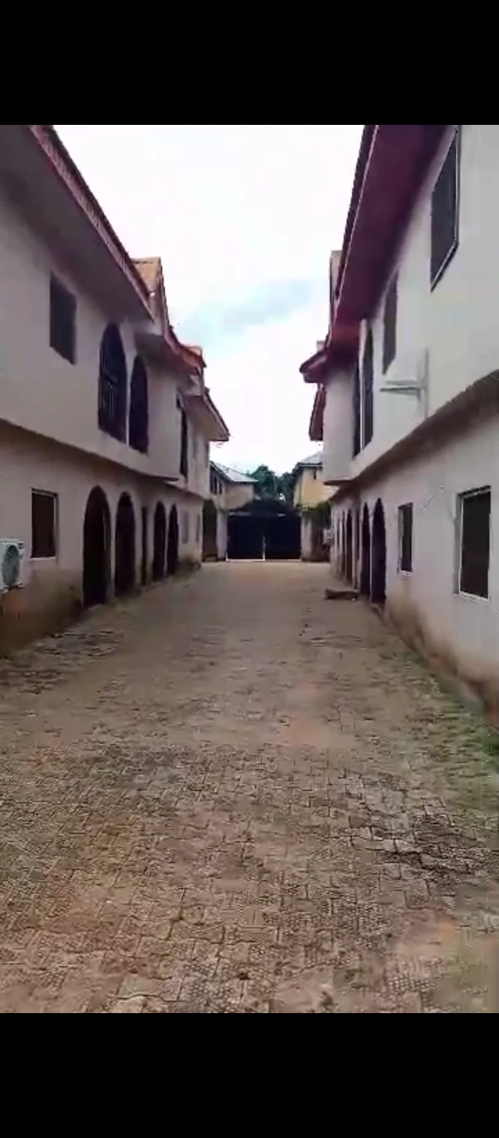 3 Bedroom Flat for Sale in Ekehuan road, Edo cover picture