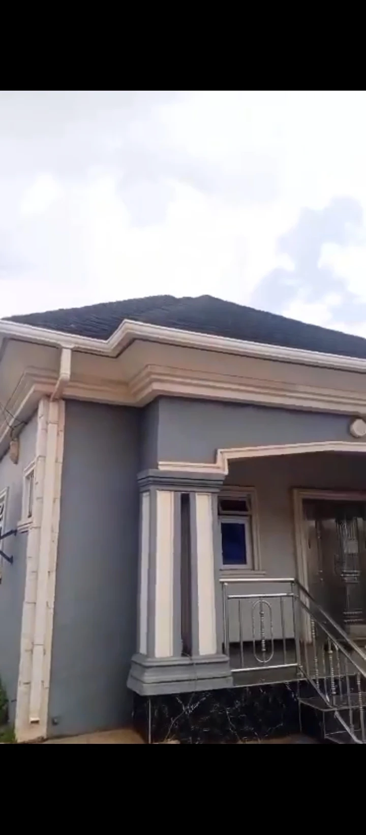 3 Bedroom Flat for Sale in Sapele road, Edo cover picture