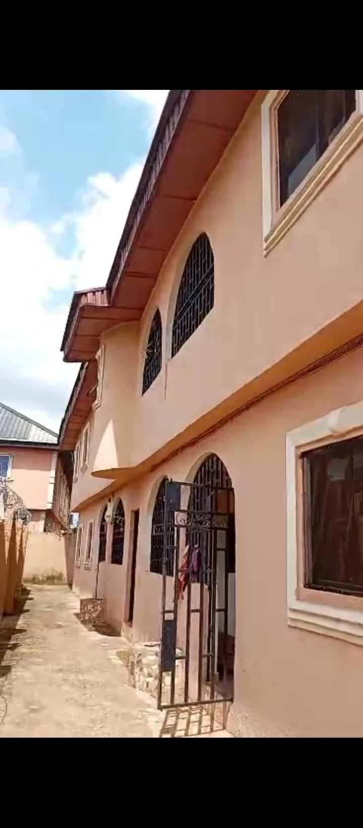 3 Bedroom Flat for Sale in Lucky way, Edo cover picture