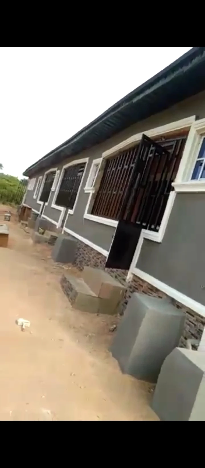 3 Bedroom Flat for Sale in Obazagbon airport road, Edo cover picture