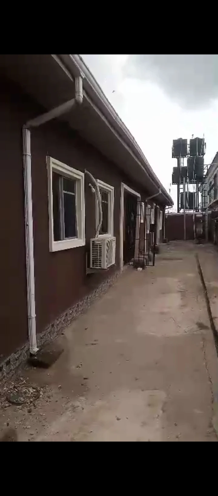 3 Bedroom Flat for Sale in Ekehuan road, Edo cover picture