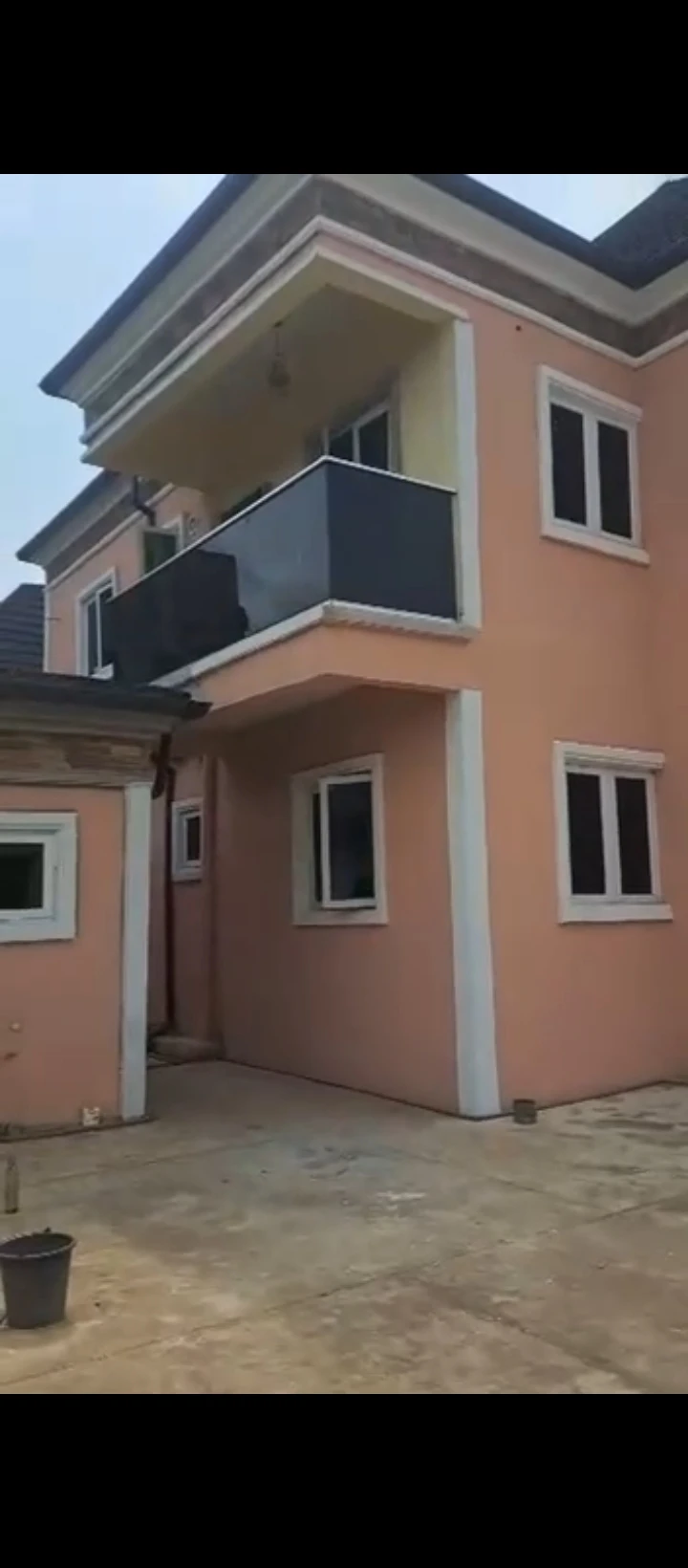 3 Bedroom Flat for Sale in Ugheghe, Edo cover picture