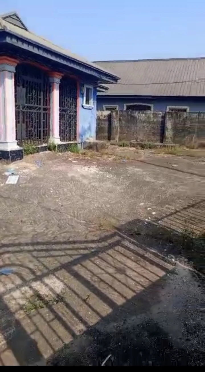 Bungalow for Sale in Sapele road, Edo cover picture