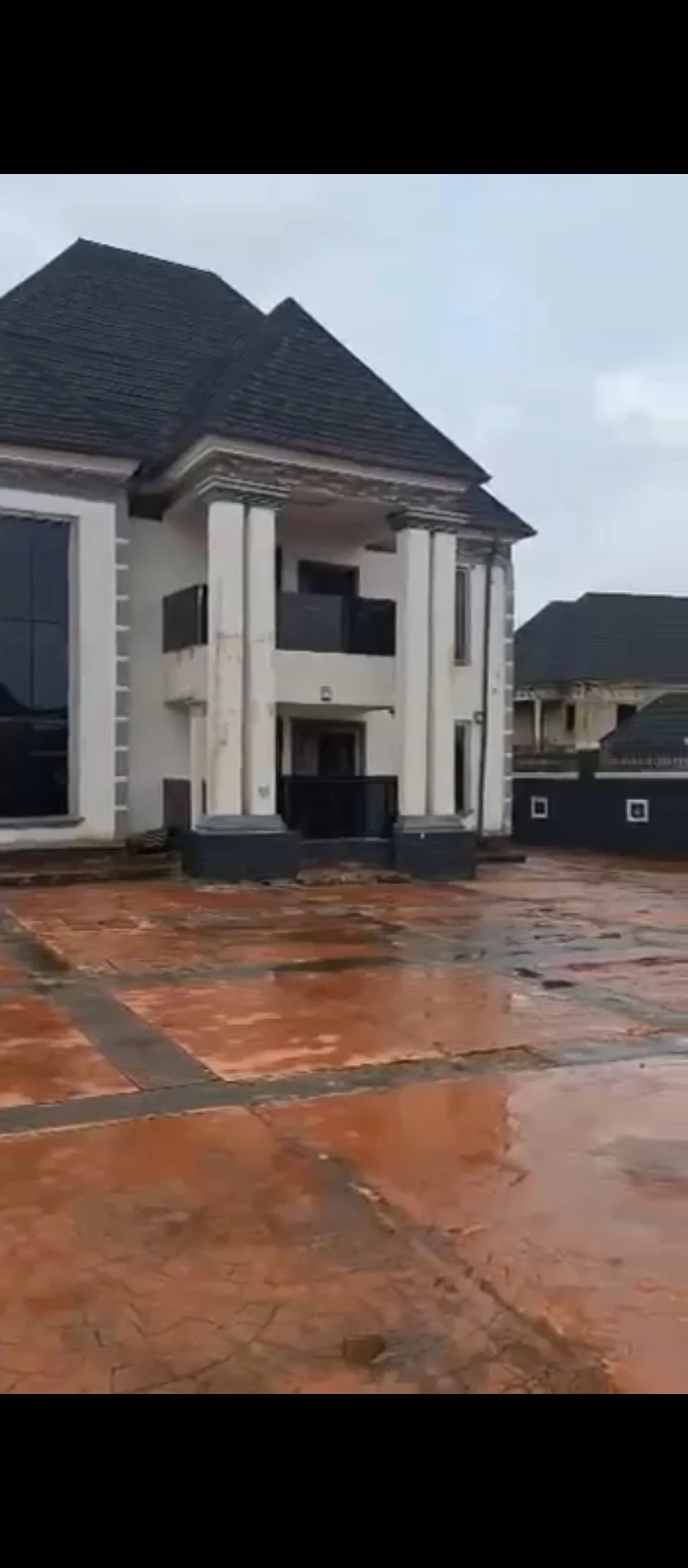 Duplex for Sale in Amagba, Edo cover picture