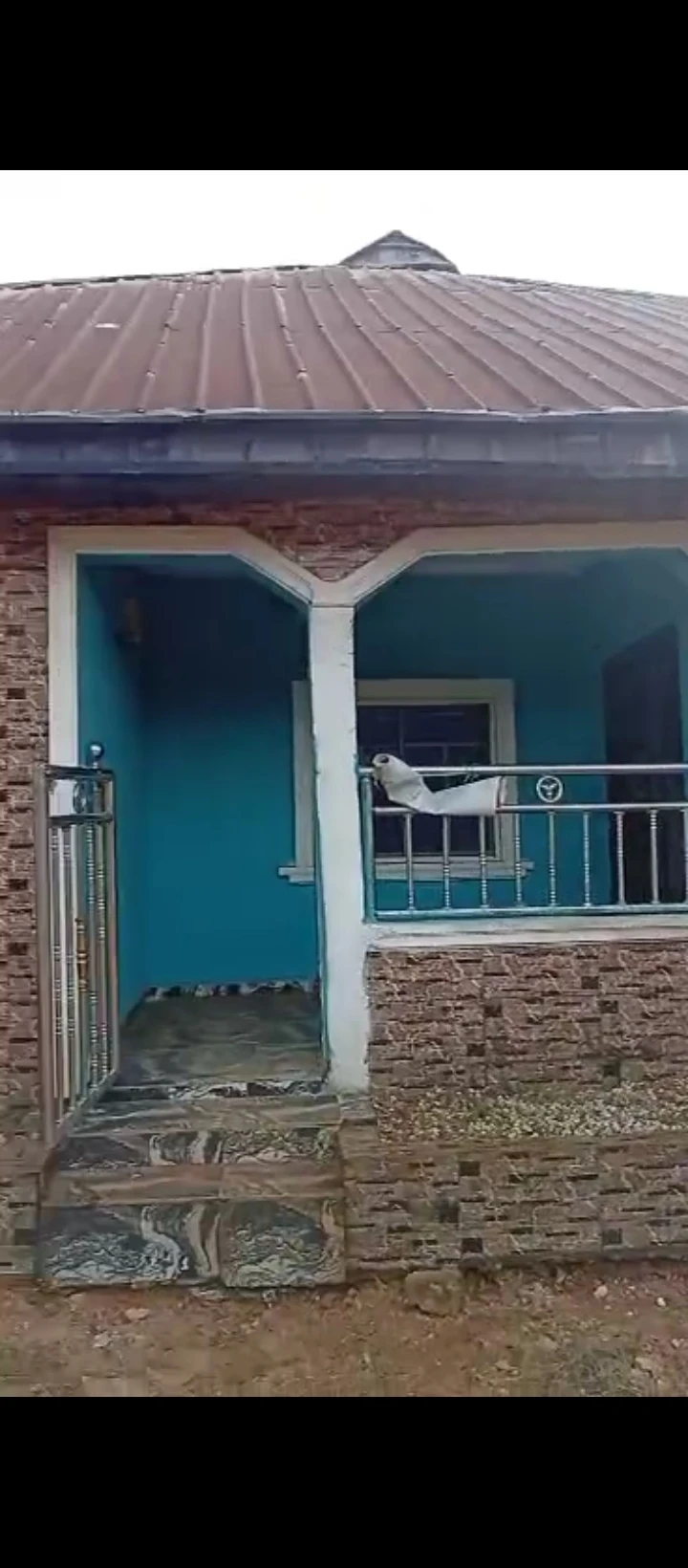 2 Bedroom Flat for Sale in UWA, Edo cover picture