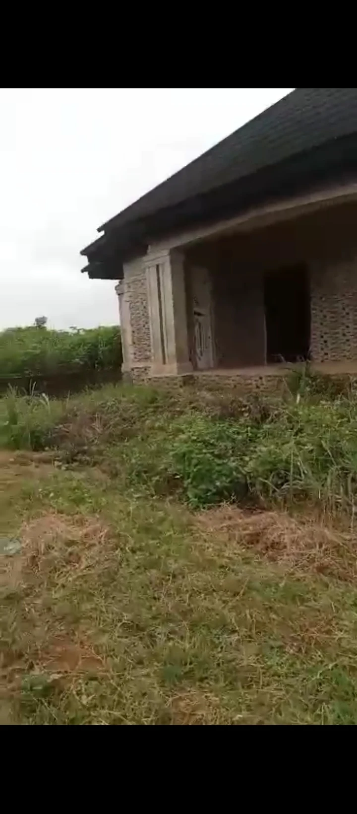 Bungalow for Sale in Uhroho sapele road, Edo cover picture