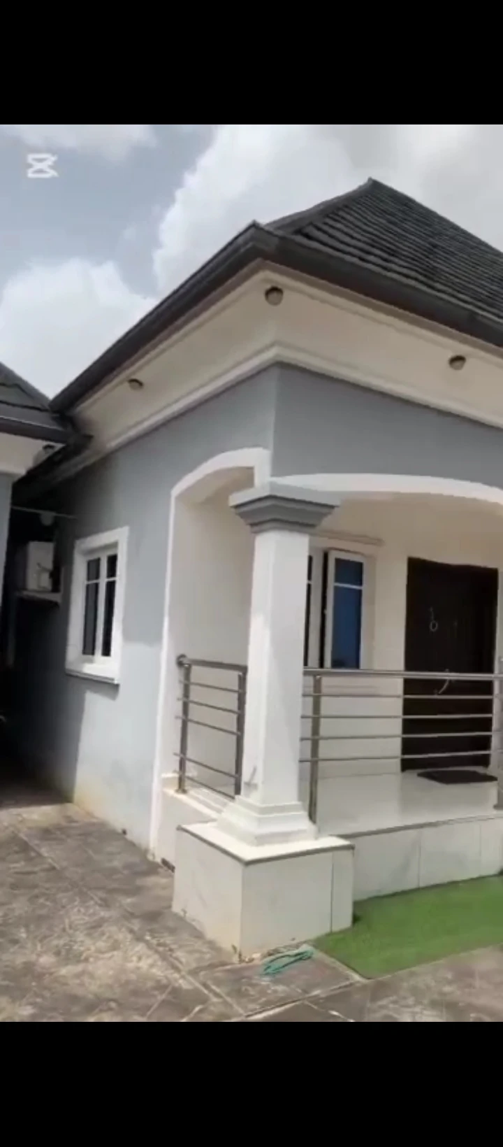 3 Bedroom Flat for Sale in Evbhuku sapele road, Edo cover picture