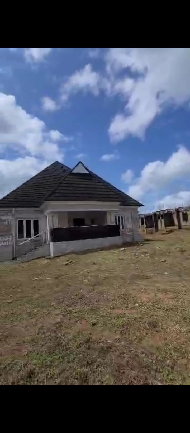 Bungalow for Sale in Obazagbon airport road, Edo cover picture