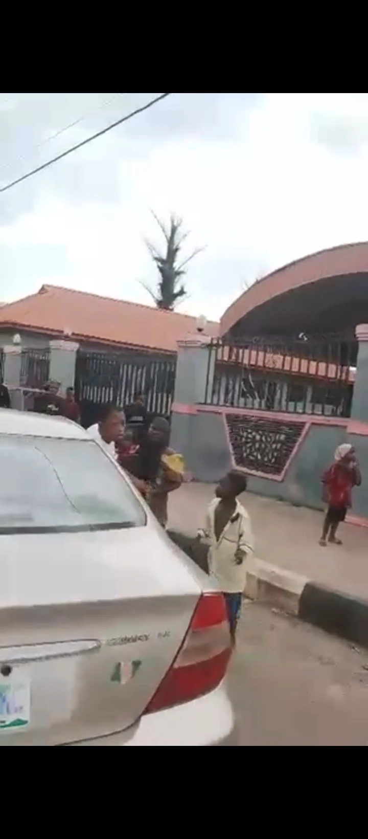 Hotel for Sale in Airport road, Edo cover picture