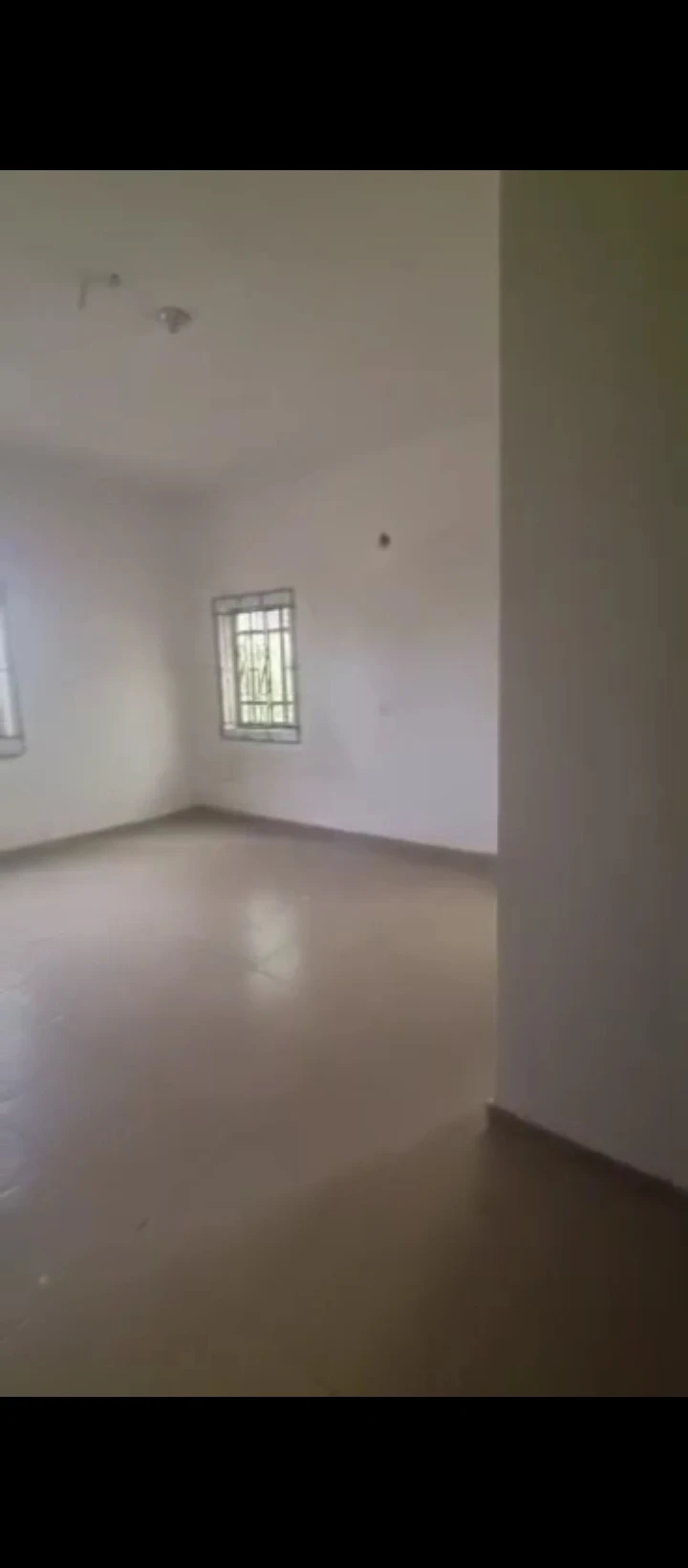3 Bedroom Flat for Rent in 1st ugbor gra, Edo cover picture