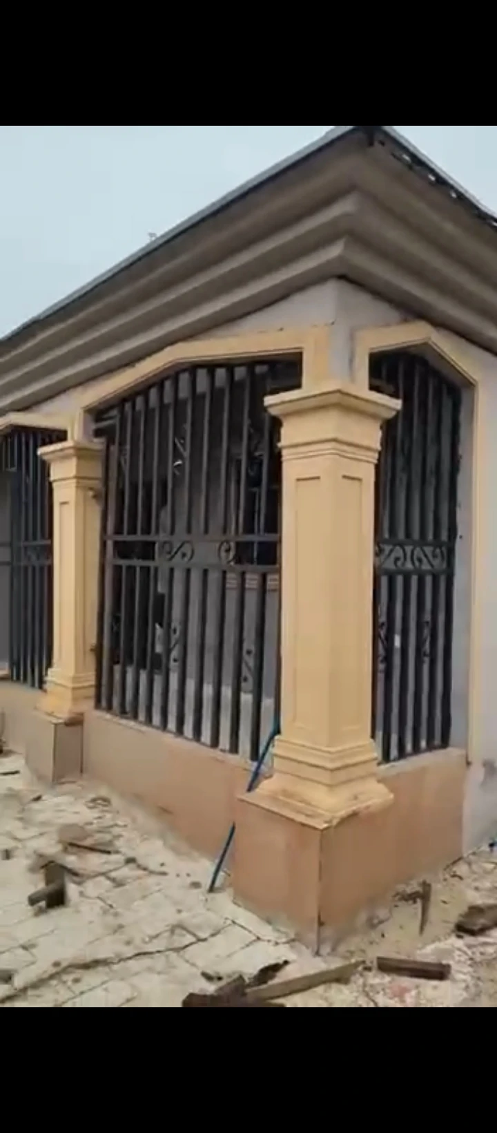 2 Bedroom Flat for Sale in Ogunwemnyi/ugbor, Edo cover picture