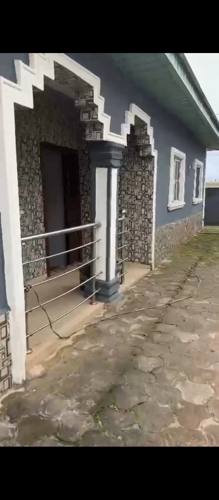 3 Bedroom Flat for Sale in Ugbor gra, Edo cover picture