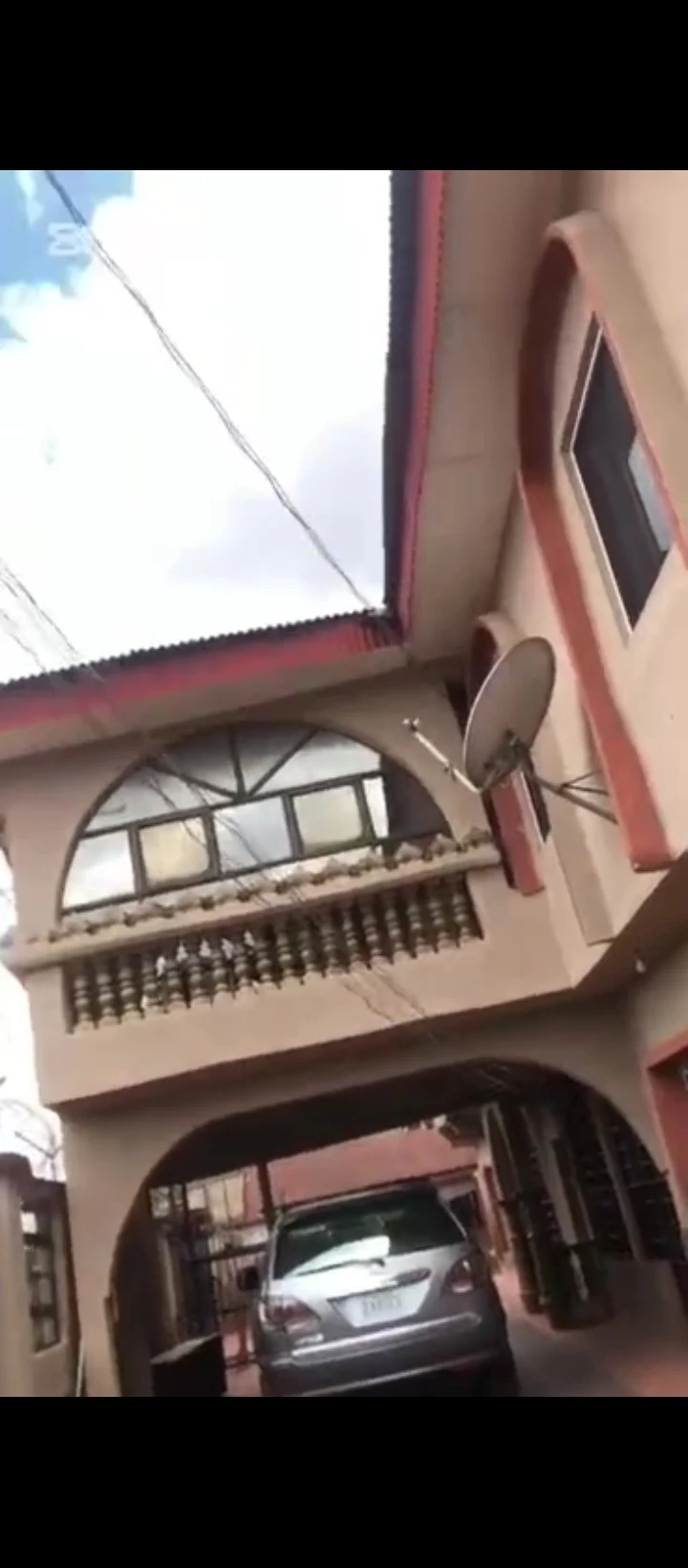 4 Bedroom Flat for Sale in Sakponba road, Edo - Image 1
