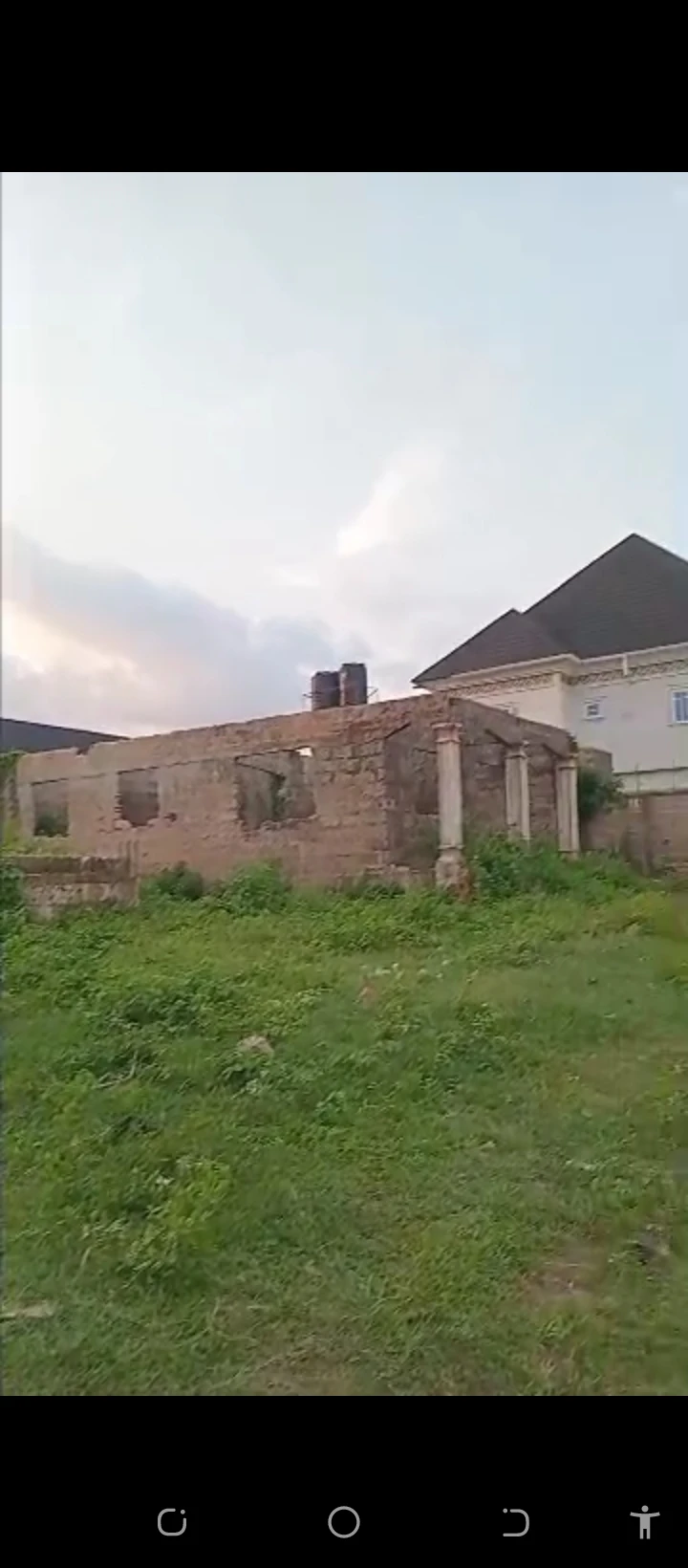 Uncompleted Building for Sale in Ugbor Central GRA, Edo - Image 1