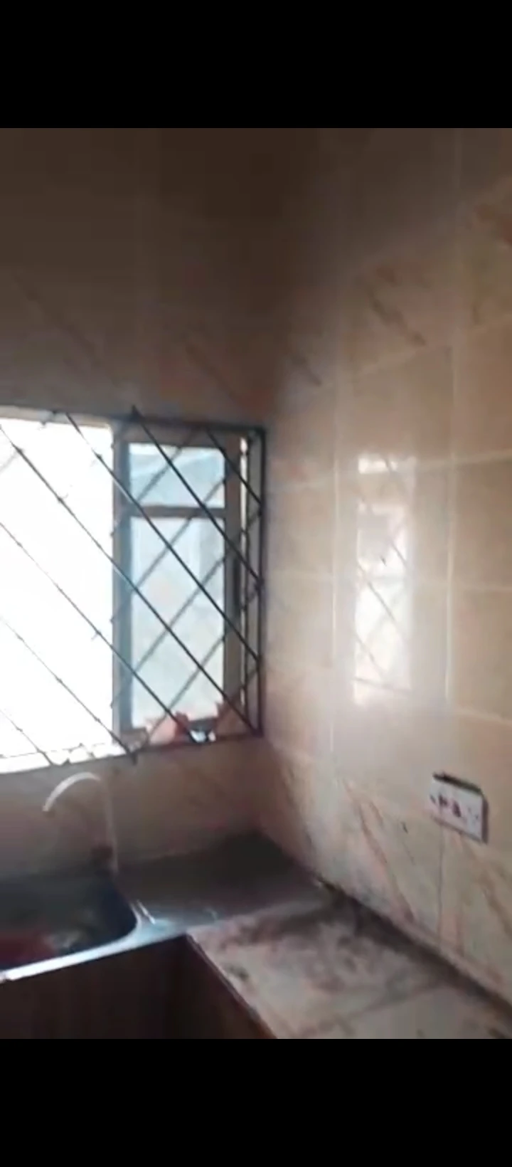 1 Bedroom Flat for Sale in Peanut  off sapele road, Edo - Image 1