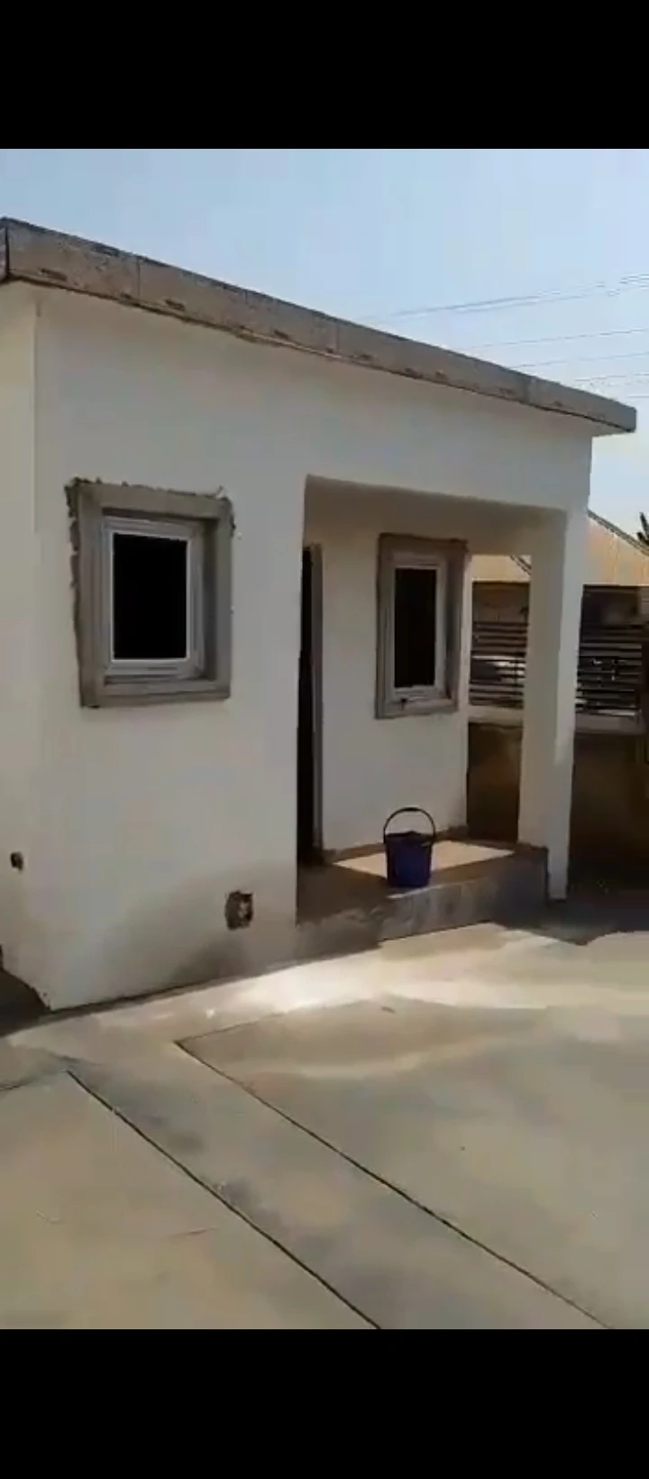 4 Bedroom Flat for Sale in Ugbor Central GRA, Edo - Image 1