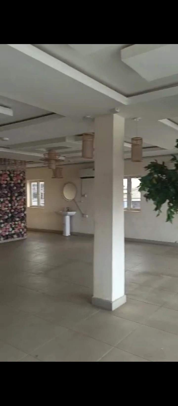 Office Space for Rent in Along country he road, Edo - Image 1