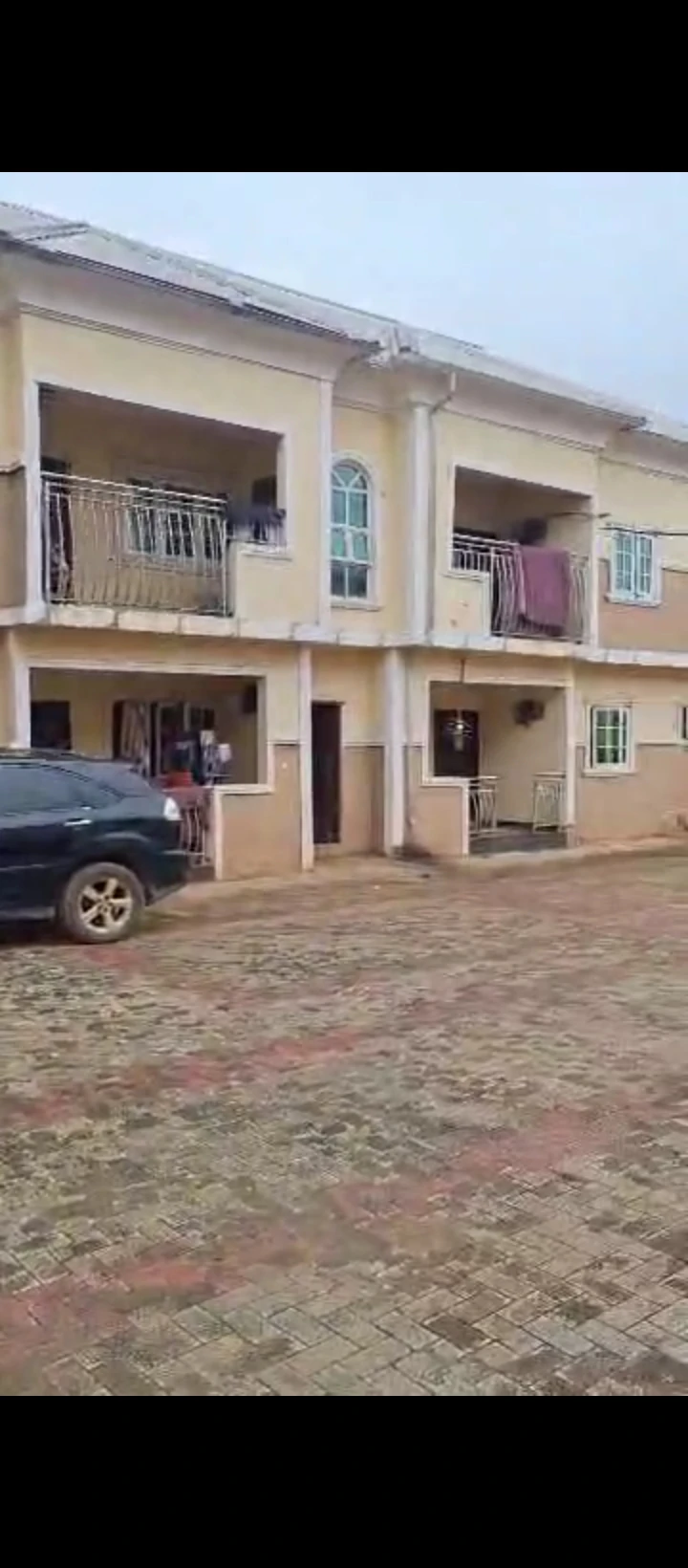 3 Bedroom Flat for Sale in Amagba GRA, Edo - Image 1