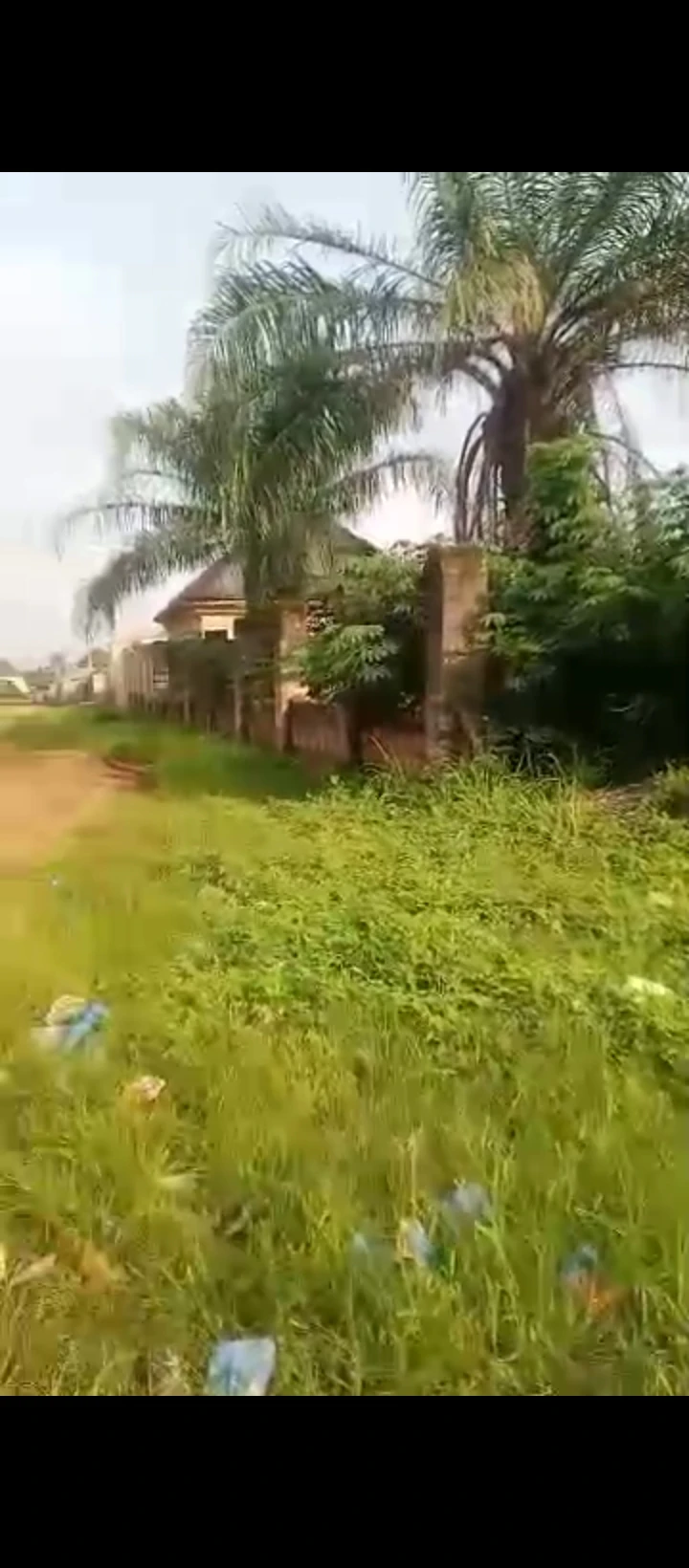 Land for Sale in Ogunwenyin waec road off ugbor central Benin city., Edo - Image 1