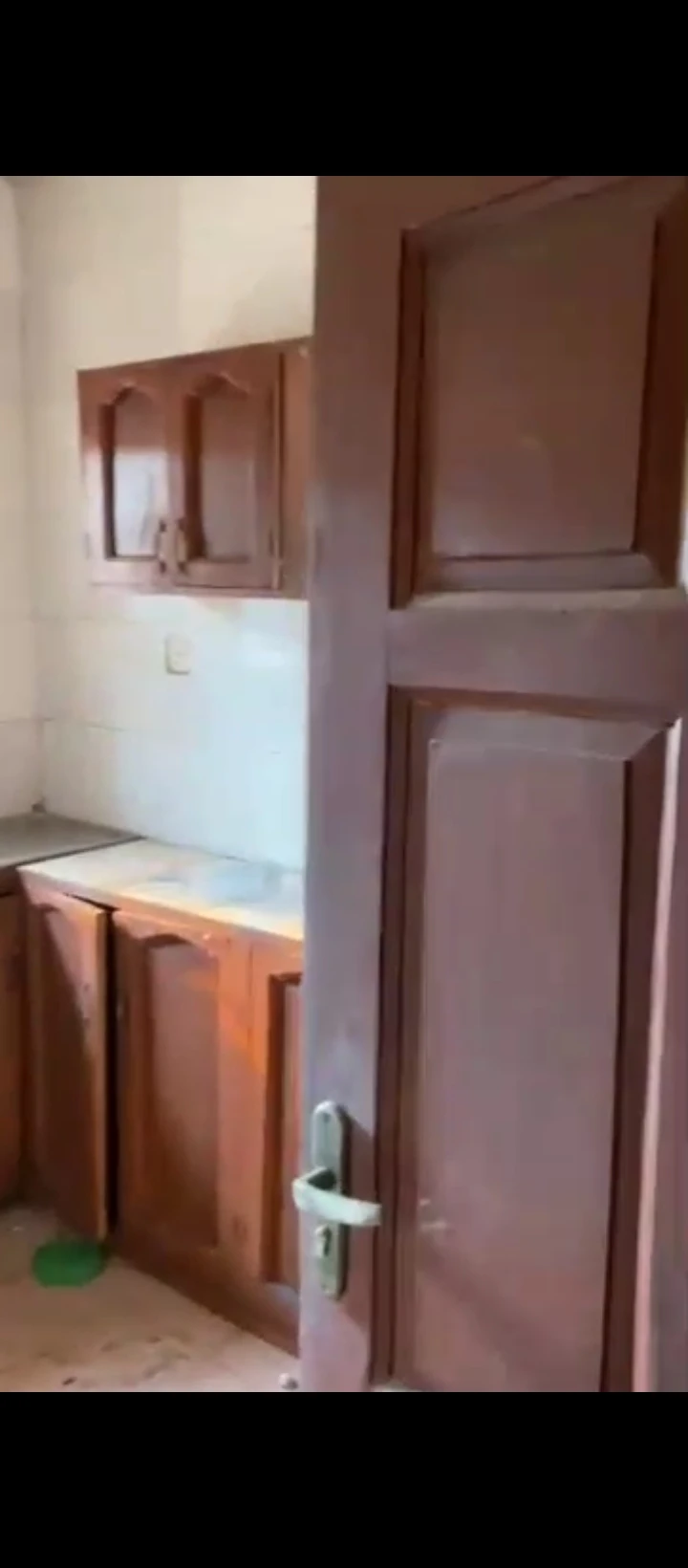3 Bedroom Flat for Rent in Ogunmwenyi Ugbor, Edo - Image 1