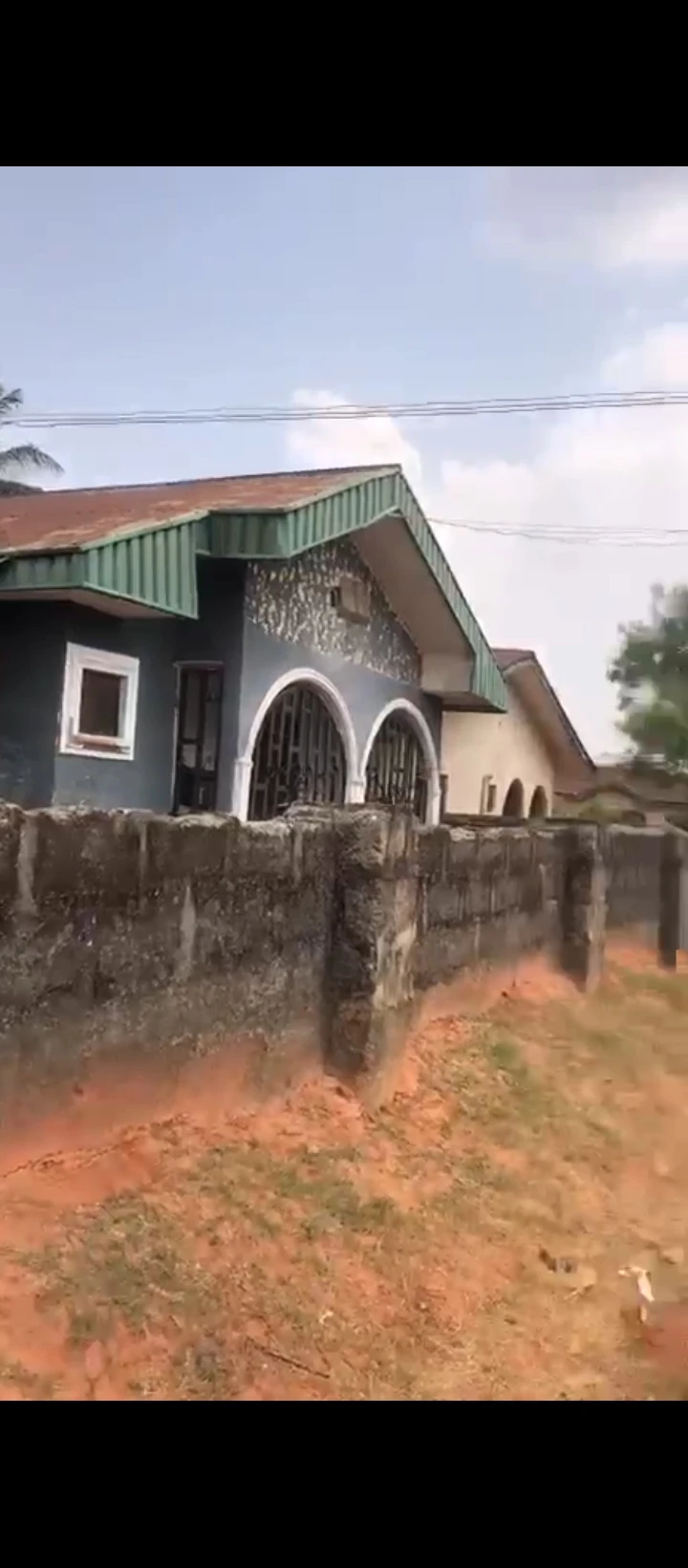 3 Bedroom Flat for Sale in Off SAPELE road, Edo - Image 1