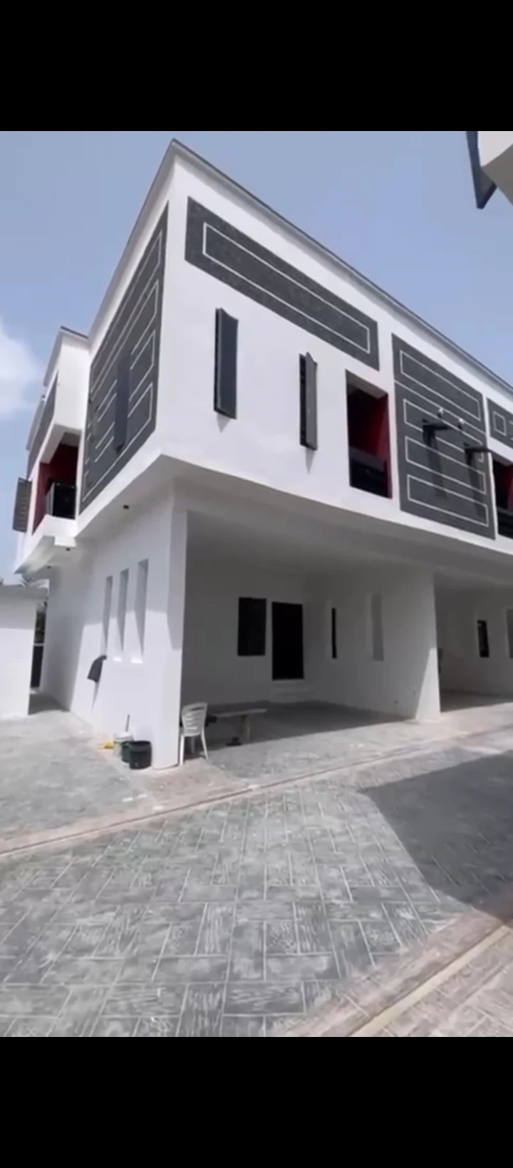 3 Bedroom Flat for Sale in Ajah l/Lekki agos, Lagos - Image 1