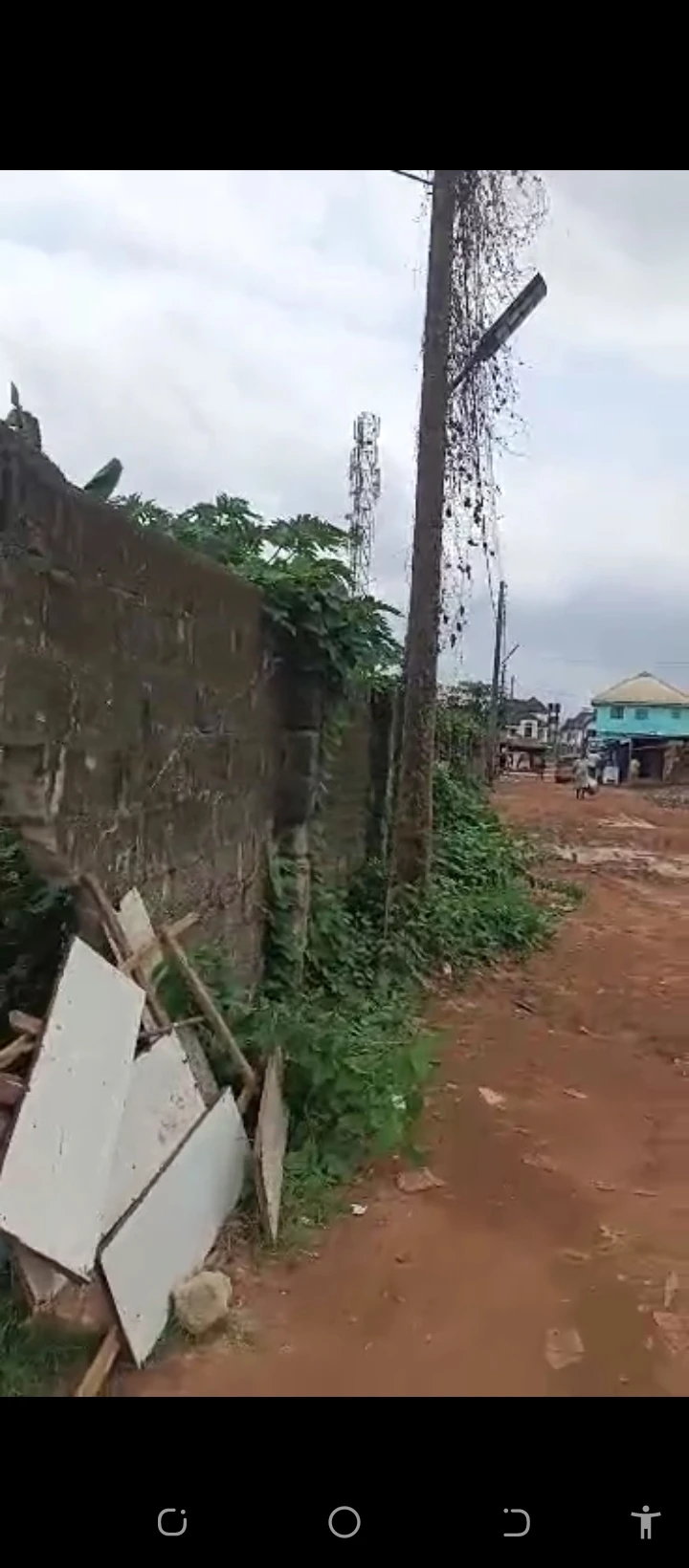 Land for Sale in Ogunwenyin waec road off ugbor central Benin city., Edo - Image 1