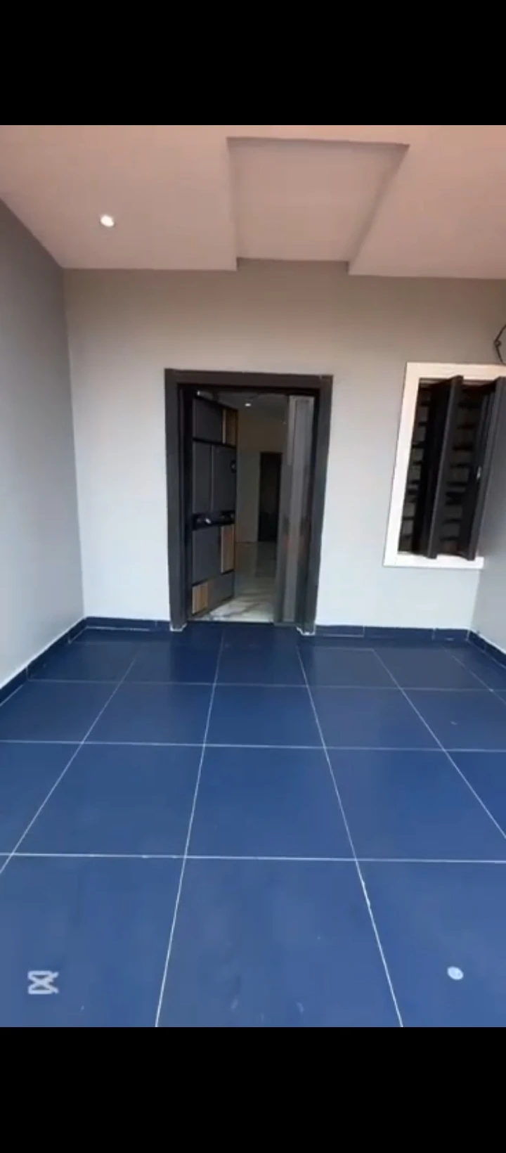 Duplex for Sale in Okhoromi, Off Airport Road, Edo - Image 1
