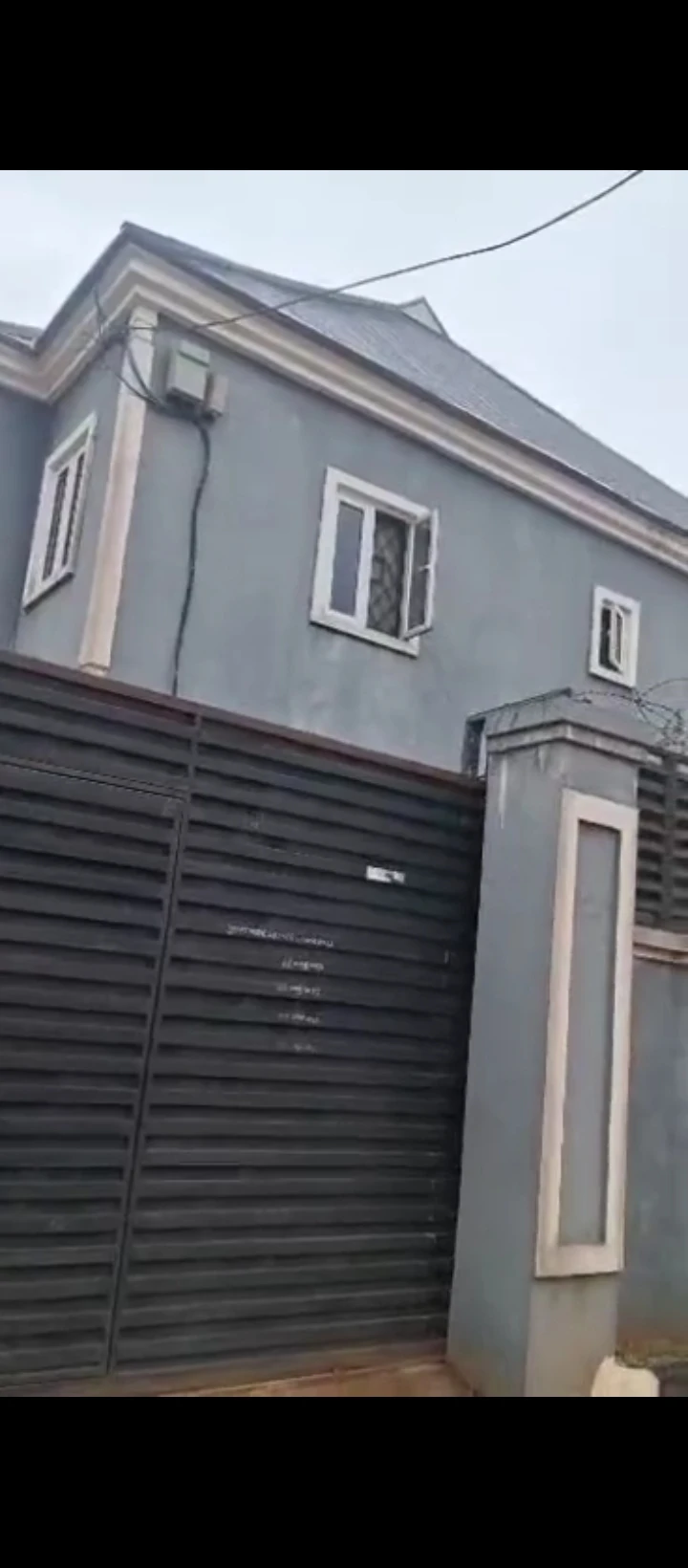 3 Bedroom Flat for Sale in Ugbor Central road GRA Benin, Edo - Image 1
