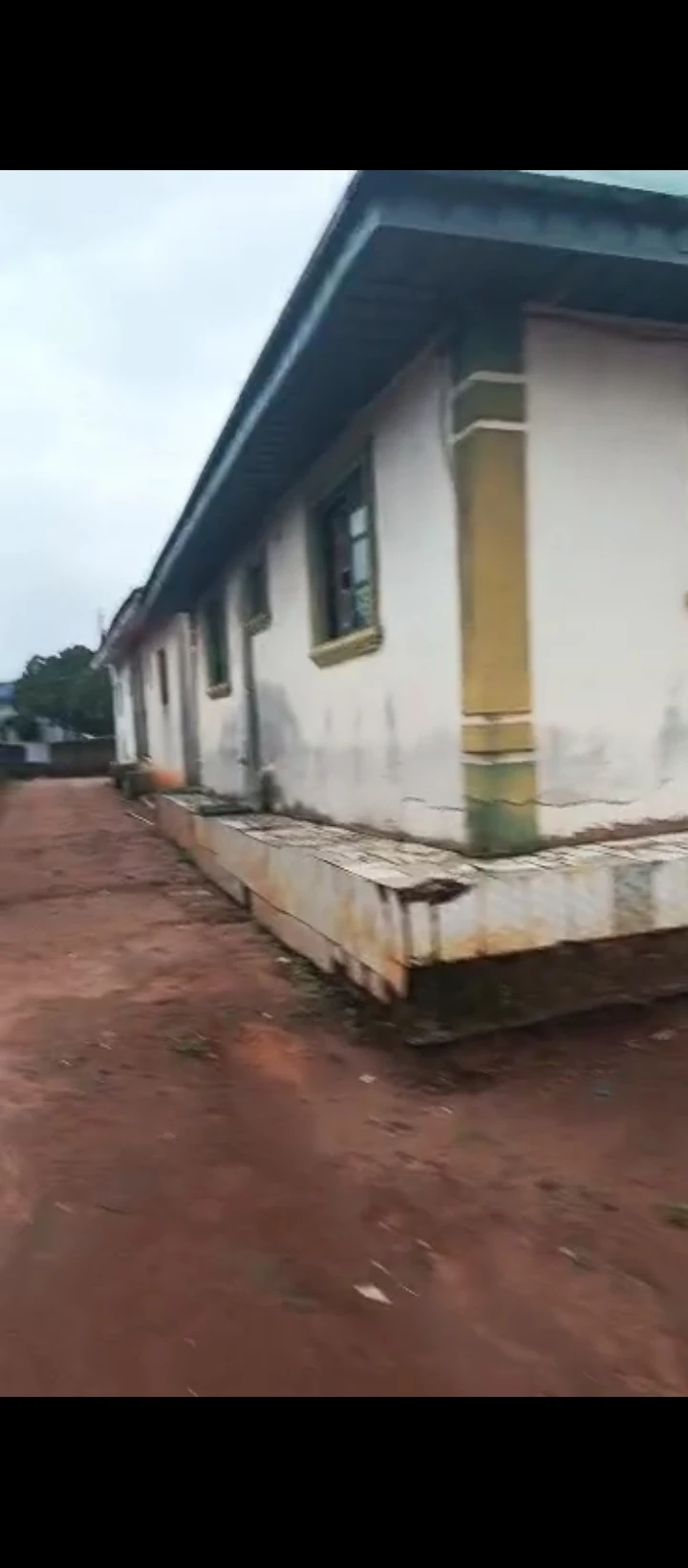 2 Bedroom Flat for Sale in location gobadia off country home, Edo - Image 1