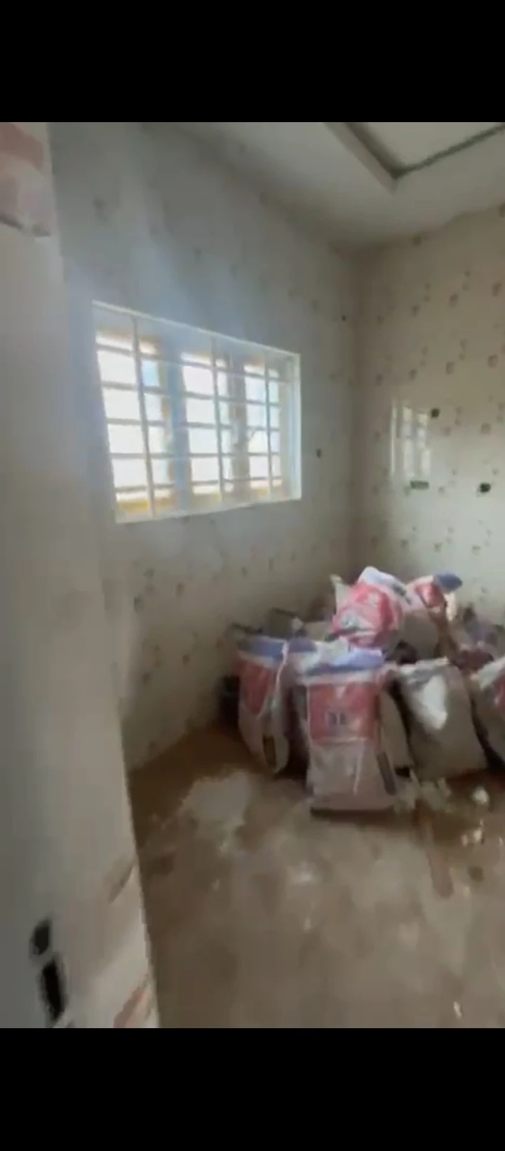 3 Bedroom Flat for Rent in Ogunmwenyi, Edo - Image 1