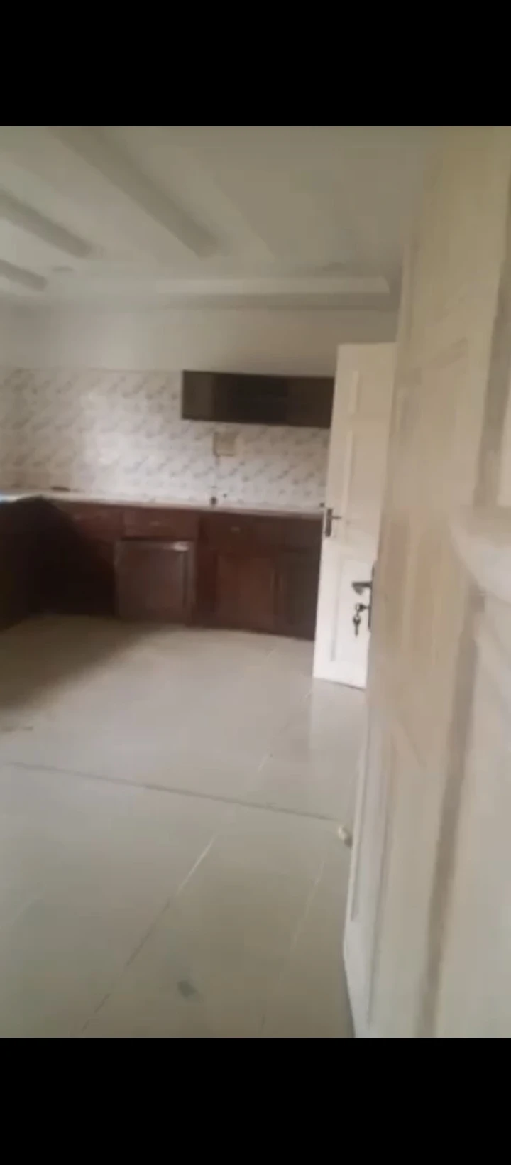 3 Bedroom Flat for Rent in ETTEE GRA, Edo - Image 1