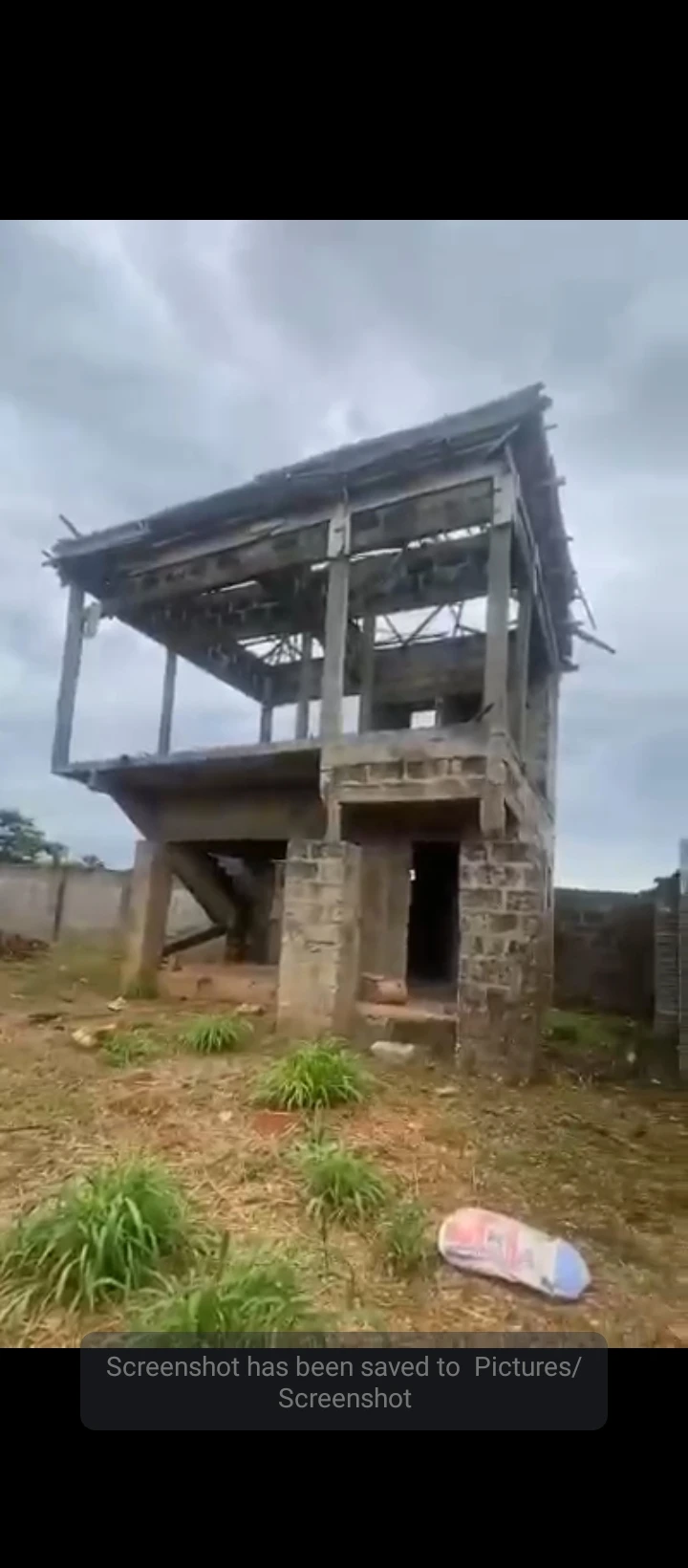 Bungalow for Sale in Off Airport Road by OkhoroumiOkhoroumi GRA, Edo - Image 1