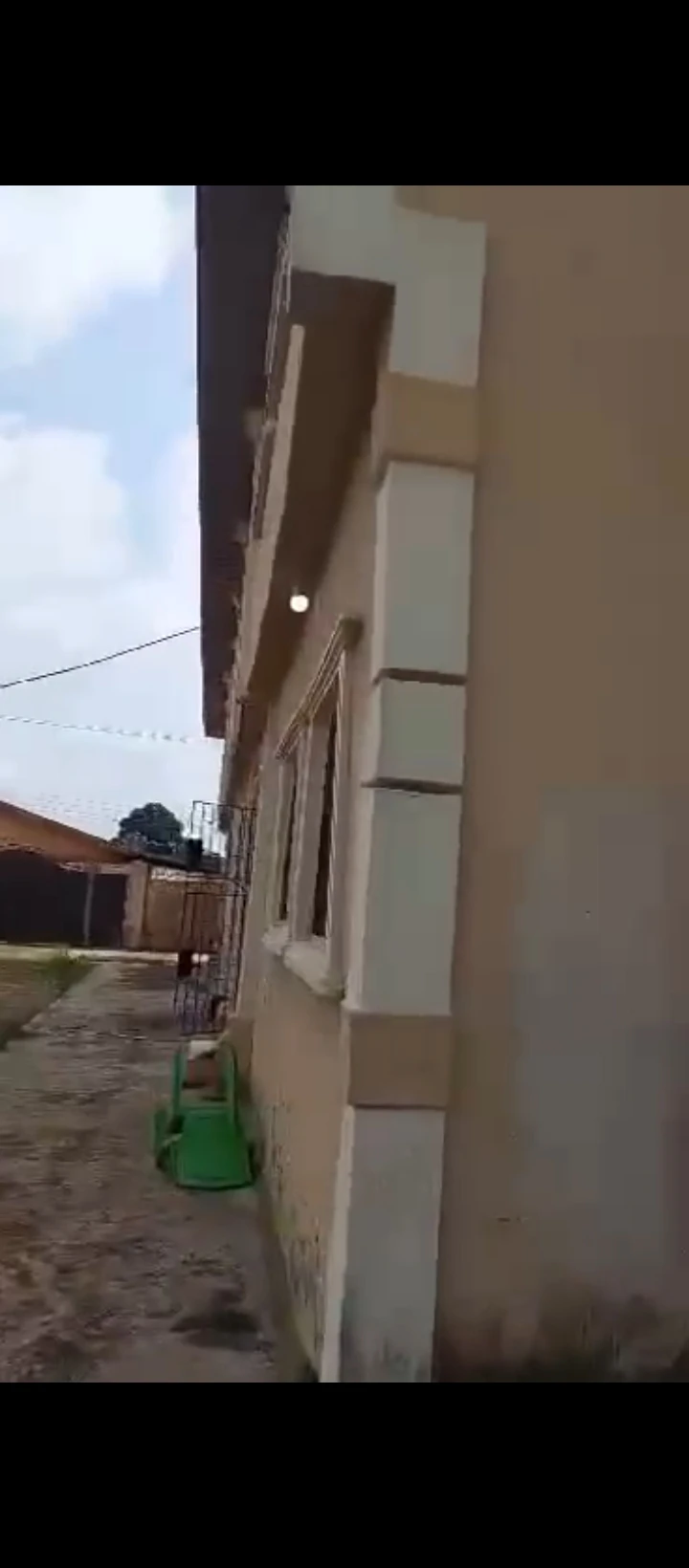 3 Bedroom Flat for Sale in Ugbor Central GRA, Edo - Image 1