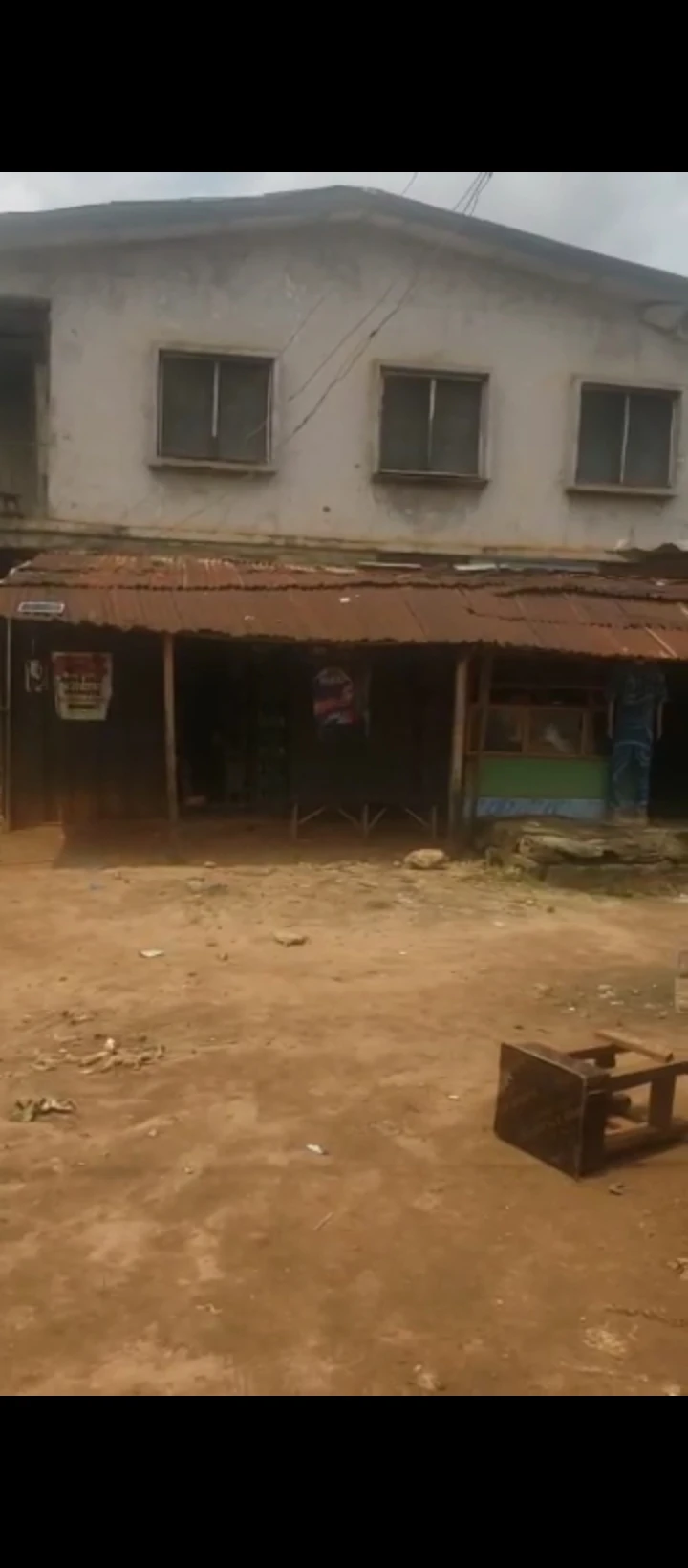 Duplex for Sale in Ice road junction, Edo - Image 1