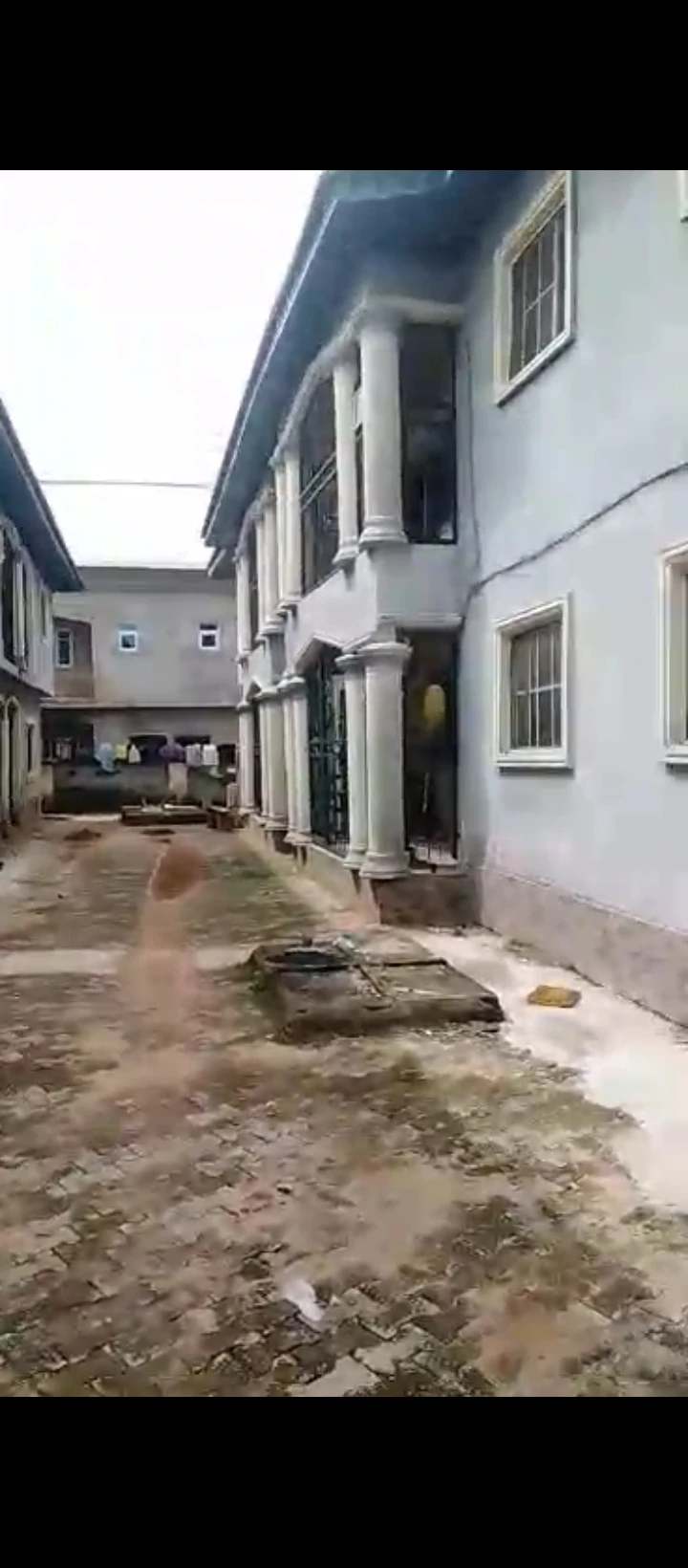 3 Bedroom Flat for Sale in Amagba GRA, Edo - Image 1