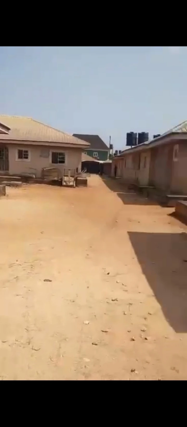 2 Bedroom Flat for Sale in Okabere off sapele road, Edo - Image 1