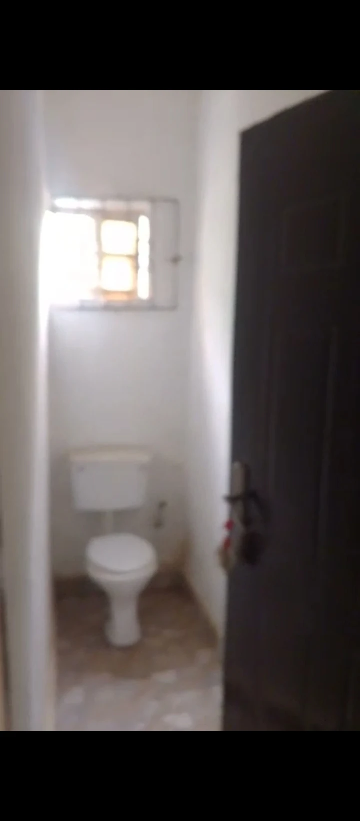 3 Bedroom Flat for Rent in Amagba GRA, Edo - Image 1