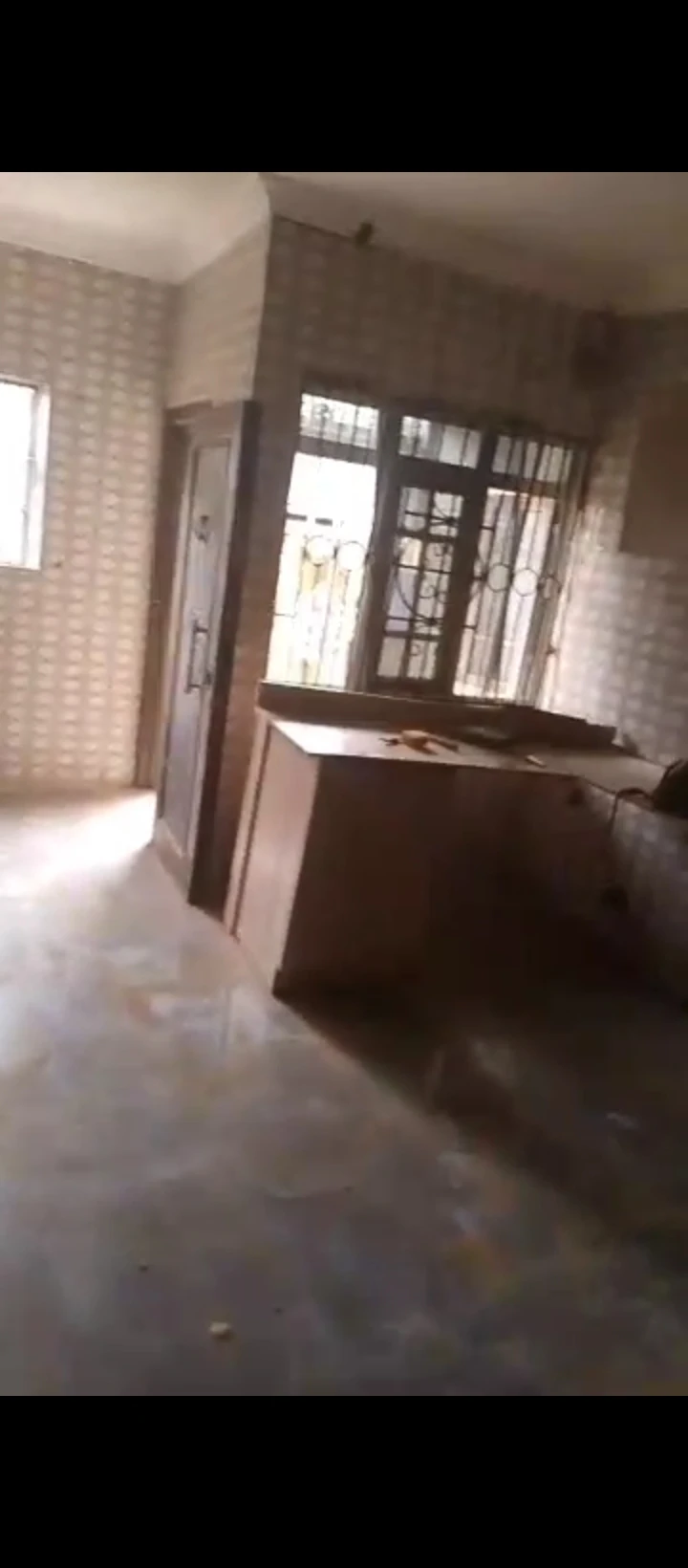 3 Bedroom Flat for Sale in Amagba GRA, Edo - Image 1