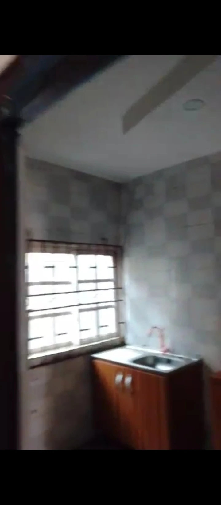 3 Bedroom Flat for Rent in Amagba GRA, Edo - Image 1
