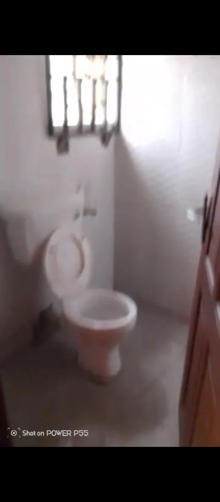 3 Bedroom Flat for Rent in Off Ugbor Central GRA, Edo - Image 2
