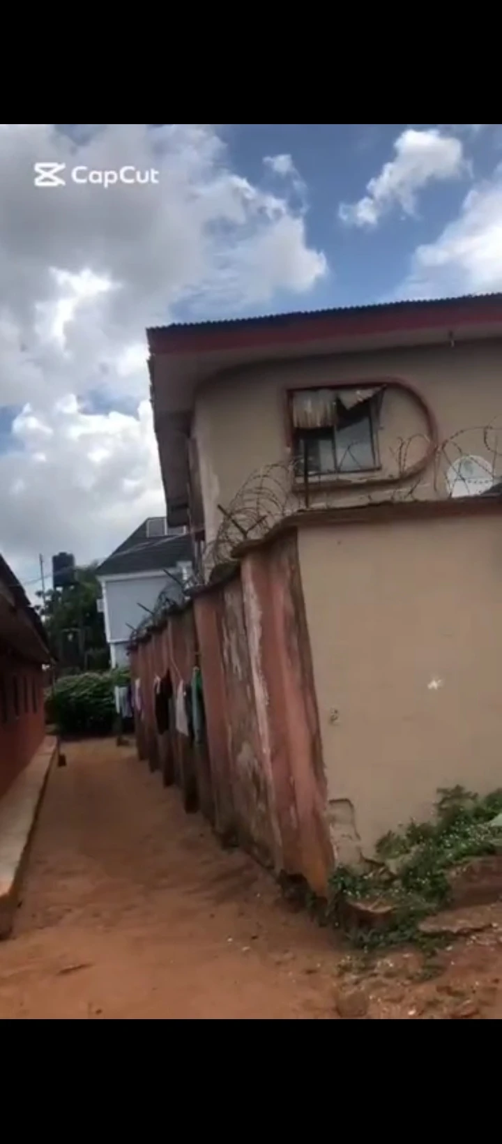 3 Bedroom Flat for Sale in off eweka street off sakponba road benin, Edo - Image 2