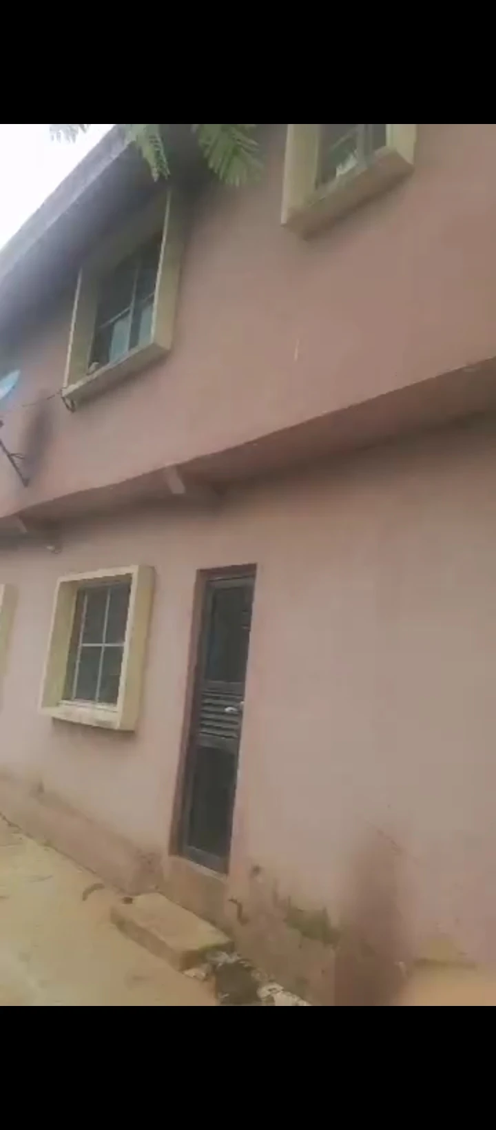 Duplex for Sale in situated  along MM Way road, Edo - Image 1