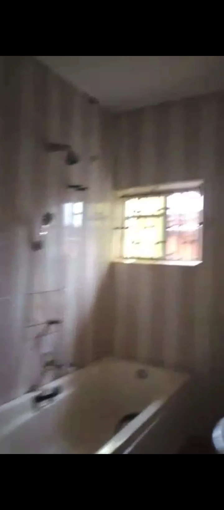 3 Bedroom Flat for Sale in Along miller, Edo - Image 2