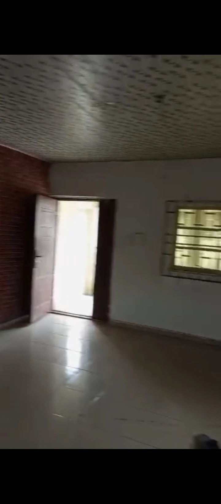 3 Bedroom Flat for Sale in Peanut  by sapele road, Edo - Image 2